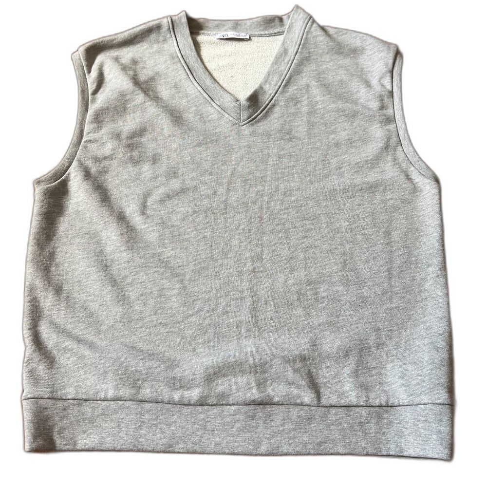 Zara Men's V-Neck Sweater Vest Size M Gray Sleeveless Sweatshirt Pullover
